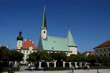 Gnadenkapelle und Rathaus Altötting
