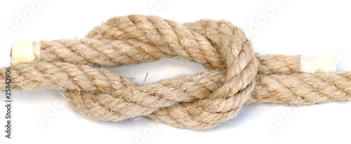 Photo: noeud de jonction de 2 cordes noeud de jonction de 2 cordes