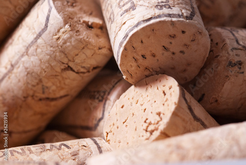 Foto: wein und korken, flaschenkorken wein und korken, flaschenkorken