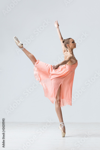 Photo: the dancer the dancer