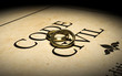 divorce - code civil et bagues de mariage - concept