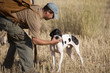 Cazador con su perro