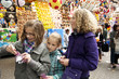 Kinder auf der Kirmes