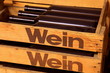 Weinkiste Weinkeller Weinflaschen