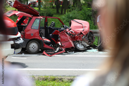 Photo: car crash car crash