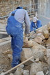Steinmetze bei der Arbeit