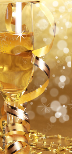 Photo: Glass with Champagne Glass with Champagne