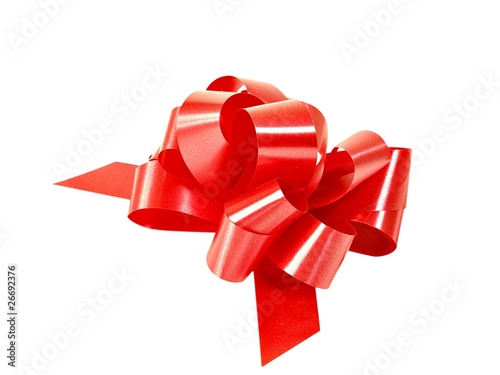 Foto: Red ribbon isolated on white Red ribbon isolated on white