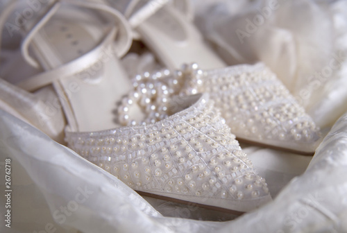 Pearl Wedding Shoes on Cream Beaded Wedding Shoes And Pearls    Sally1708  26762718   See