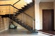 Photo en ligne au meilleur prix modern staircase and door