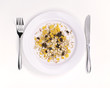 teller mit müsli