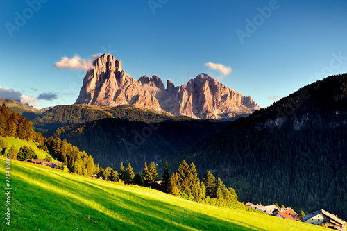 Foto: Dolomiti, Alpi, Sassolungo, Val Gardena Dolomiti, Alpi, Sassolungo, Val Gardena
