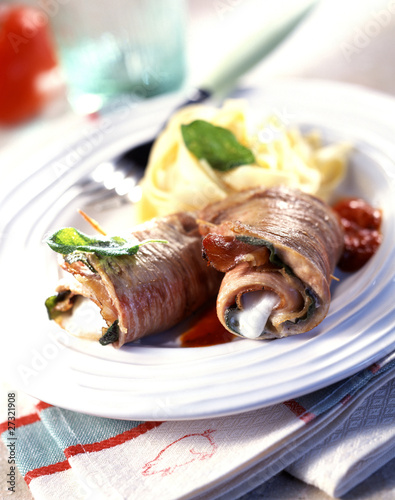 Photo: veal escalopes à la saltimbocca veal escalopes à la saltimbocca