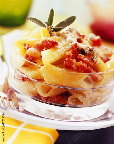Photo: penne bake with bacon and gorgonzola penne bake with bacon and gorgonzola