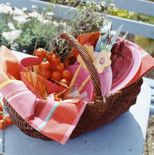 Photo: picnic hamper picnic hamper