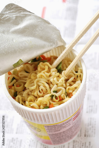 Photo: Instant Japanese noodle soup Instant Japanese noodle soup