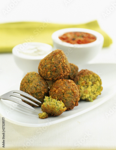 Photo: falafels falafels