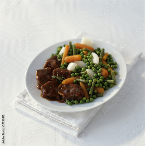 Foto: Lamb Navarin with peas and carrots Lamb Navarin with peas and carrots