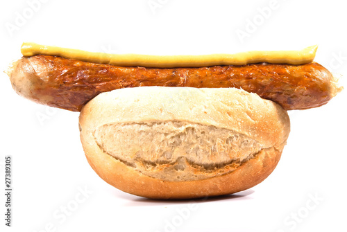 Foto: Bratwurst im Brötchen V2 Bratwurst im Brötchen V2