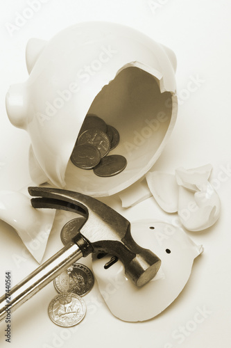 Photo: Broken piggy bank Broken piggy bank