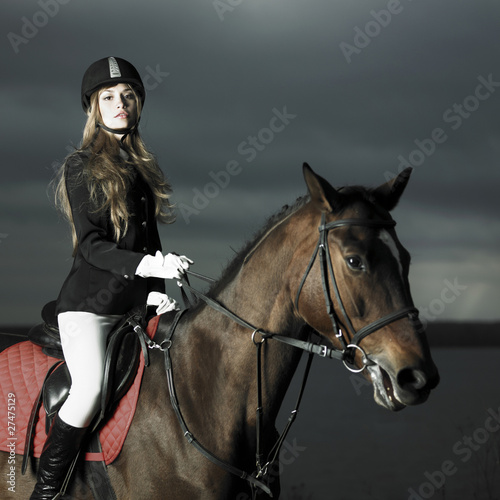 Elegant rider