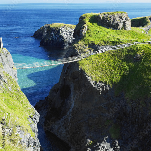 Photo: Carrick-a-rede Rope Bridge, County Antrim, Northern Ireland Carrick-a-rede Rope Bridge, County Antrim, Northern Ireland