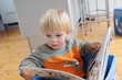 Kind beim lesen