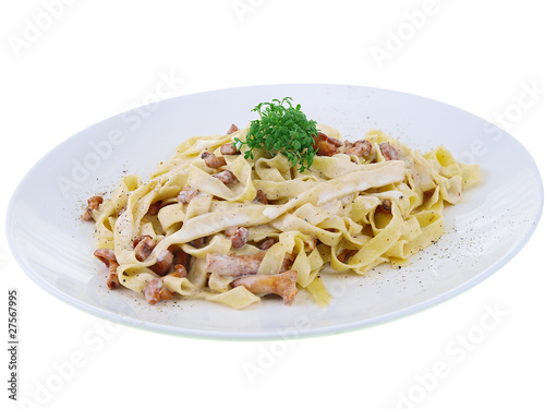 Foto: fettuccine with chanterelle fettuccine with chanterelle