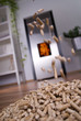 Foto: wohnzimmer mit dänischem ofen und fliegenden pellets wohnzimmer mit dänischem ofen und fliegenden pellets