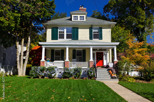 Photo: Suburban Maryland Single Family House Prairie Style Home Autumn Suburban Maryland Single Family House Prairie Style Home Autumn