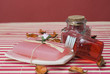 Jabones rojos.