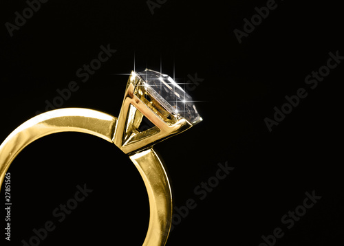 Foto: Macro diamond ring Macro diamond ring