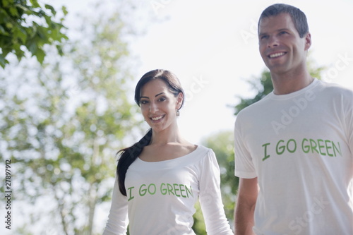 Photo: Couple with 'I go green' shirts Couple with 'I go green' shirts