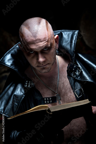 Photo: Black Magician Black Magician
