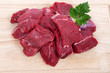 morceaux de viande de boeuf cru pour ragoût