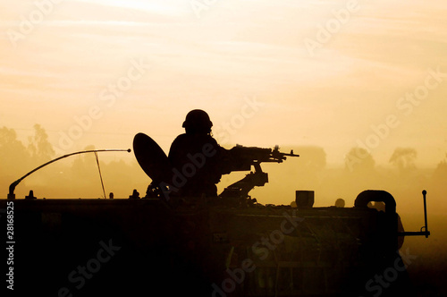 Foto: Silhouette Army Soldier Sunset Silhouette Army Soldier Sunset