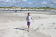 Mädchen am Strand 2