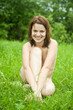Photos : Sitting nude girl in grass