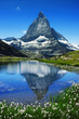 Photo: reflet du cervin dans le lac reflet du cervin dans le lac