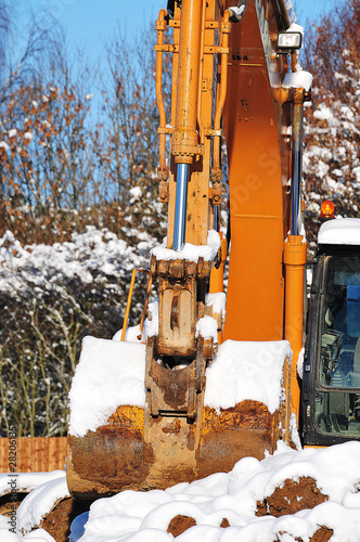 Foto: Construction in snow Construction in snow