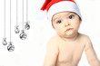 bebe noel con bolas de navidad