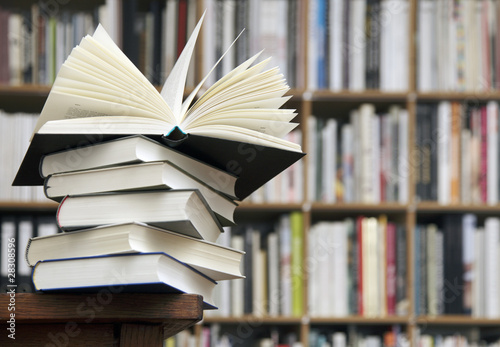 Foto: Bücherregal Bücherregal