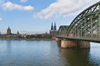 Foto: Hohenzollernbrücke in Köln Hohenzollernbrücke in Köln
