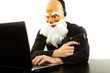 bewaffneter verbrecher internet