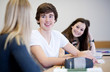junger attraktiver dynamischer Student