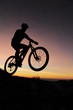 Lever sa roue en VTT