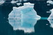 Eisberg mit Spiegelung