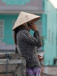 femme au téléphone femme au téléphone