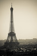 Foto: Eiffel Tower Hazy Eiffel Tower Hazy