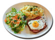 Foto: Leberkäs mit Spiegelei und Kartoffelsalat Leberkäs mit Spiegelei und Kartoffelsalat